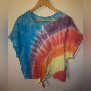 Cropped tie dye shirt